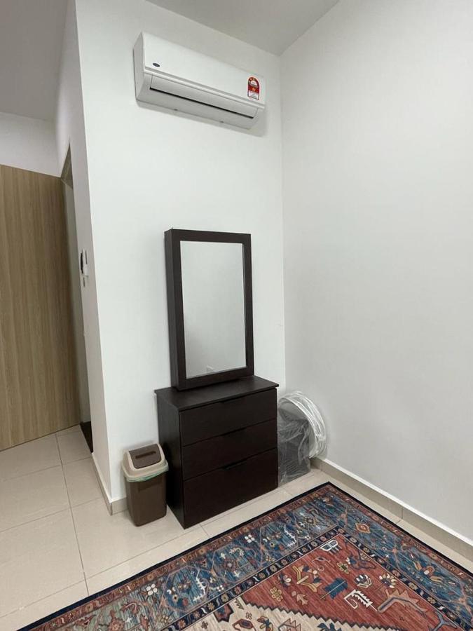 Legasi Kampung Baru Guest House By Rumahrehat Kuala Lumpur Luaran gambar