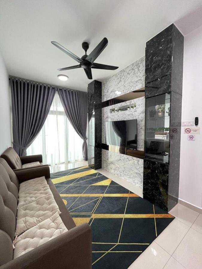Legasi Kampung Baru Guest House By Rumahrehat Kuala Lumpur Luaran gambar